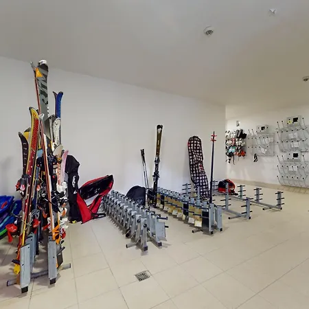 アパート Deluxe Jasna デマノブスカ・ドリーナ