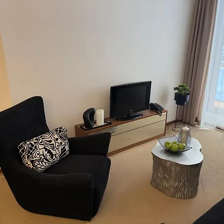 Deluxe Jasna アパート